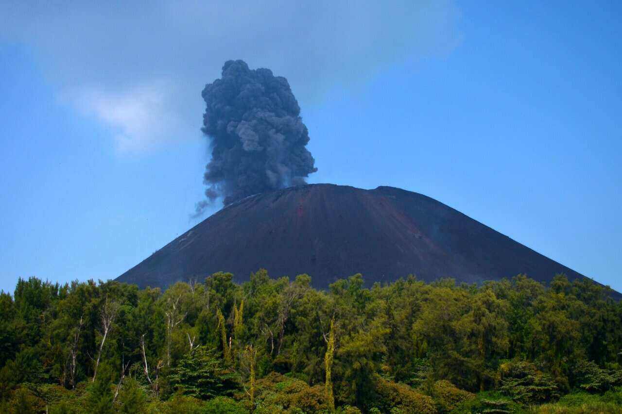 Dimana Letak Gunung Krakatau